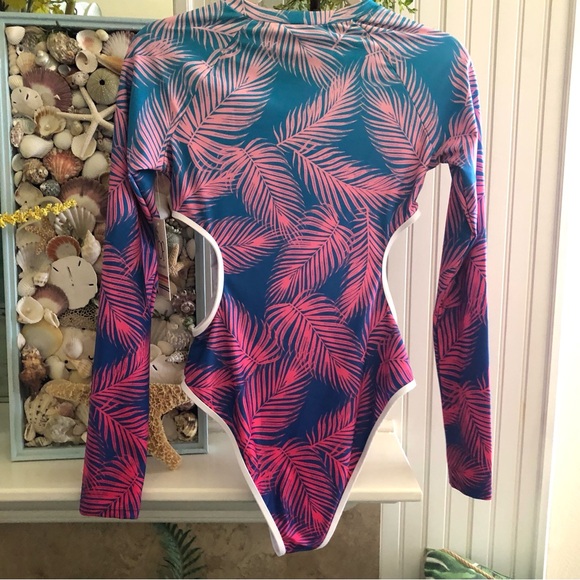 NWT! OP Surfer Girl 1 Piece Suit Size Medium - Picture 4 of 9